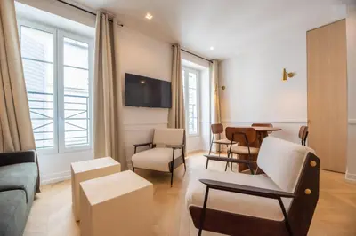 Télévision ou salle de divertissement dans l'établissement 1 Bedroom Flat - Crémieux, Bastille
