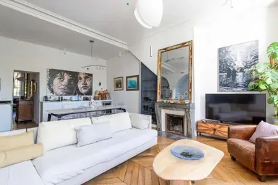 Coin salon dans l'établissement Comme une maison sur l'Île Saint Louis