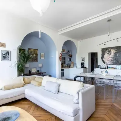 Comme une maison sur l'Île Saint Louis