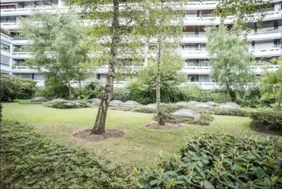 Jardin de l'établissement Grand studio fonctionnel, calme et ensoleillé