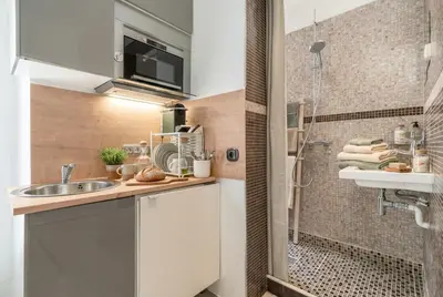 Salle de bains dans l'établissement Furtive - Galeries Lafayette