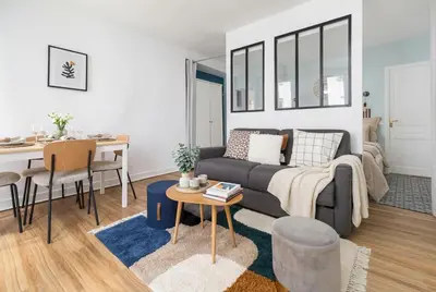 Coin salon dans l'établissement Furtive - Montorgueuil