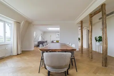 Plan de l'établissement Luxury apartments - Avenue Montaigne