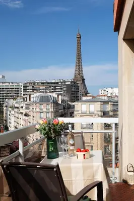Balcon ou terrasse dans l'établissement Eiffel residence Gustave