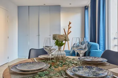 Coin salon dans l'établissement Appartement lumineux dans Paris - Climatisé