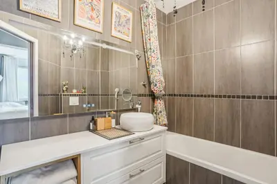 Salle de bains dans l'établissement Place Victor Hugo - Mesnil 1bdr by B'Your Home