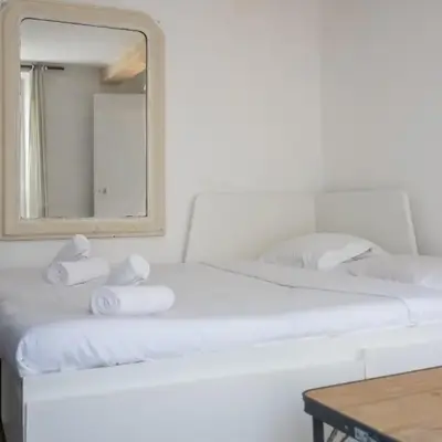 Bright and Cosy studio apartment in Republique Paris