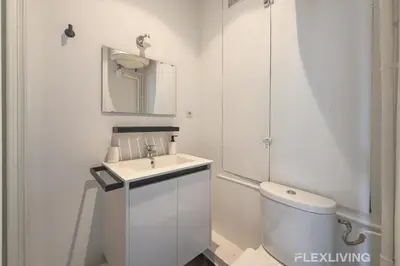 Salle de bains dans l'établissement Flexliving - Studio - Patriarches
