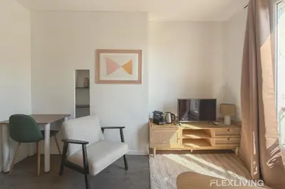 Coin salon dans l'établissement Flexliving - Studio - Patriarches