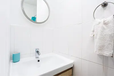 Salle de bains dans l'établissement Charming Room Center of Paris