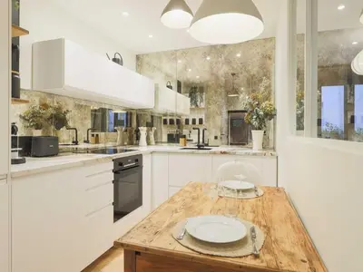 Cuisine ou kitchenette dans l'établissement Modern apartment -1BR-2P- Marais