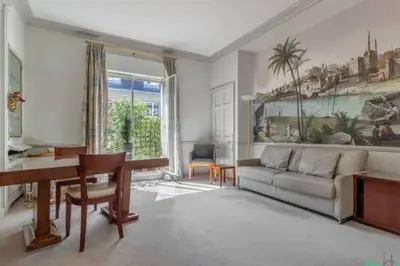 Coin salon dans l'établissement Massenet - CI - PREMIUM Elegant family nest