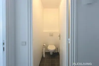 Salle de bains dans l'établissement T3 3 chambres avec balcon vie animée et restos