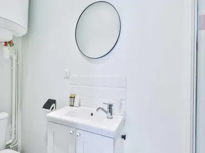 Salle de bains dans l'établissement Cozy appartement -2P- Accor Arena Bercy