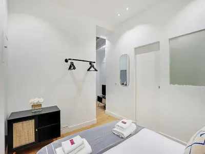 Un ou plusieurs lits dans un hébergement de l'établissement Apartment for 2 people in Bastille