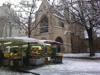L'établissement Les heures parisiennes en hiver