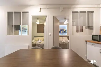 Plan de l'établissement MBA - Splendide appartement Proche Marais