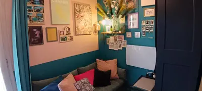 Coin salon dans l'établissement F2 entier 30m2 à Paris Porte d'Italie