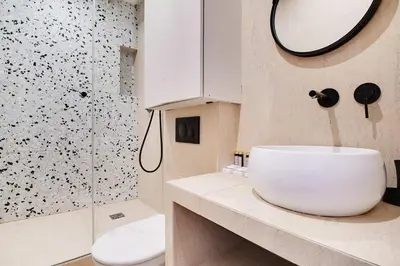 Salle de bains dans l'établissement Les Halles - Grands Boulevards Cozy 1BR - 4P