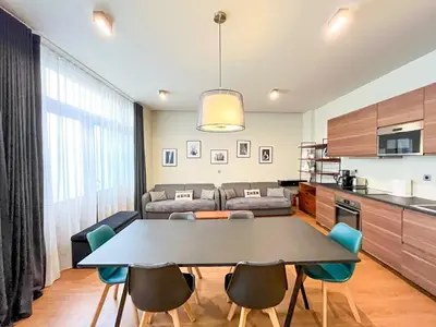 Cuisine ou kitchenette dans l'établissement Urban Flat 138 - Beautiful Duplex in Saint Germain