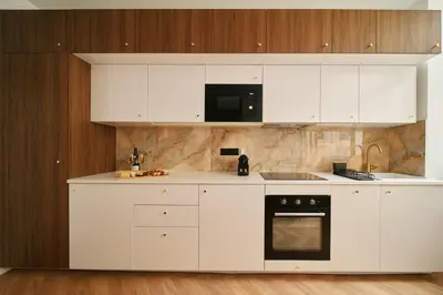 Cuisine ou kitchenette dans l'établissement Lavie Maison Marais Sauna Hot Tub