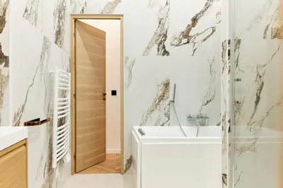 Salle de bains dans l'établissement Lavie Maison Marais Sauna Hot Tub