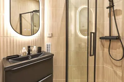 Salle de bains dans l'établissement Appartment haut de gamme en plein coeur de Paris