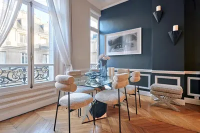 Coin salon dans l'établissement Spacious flat - Champs Elysées