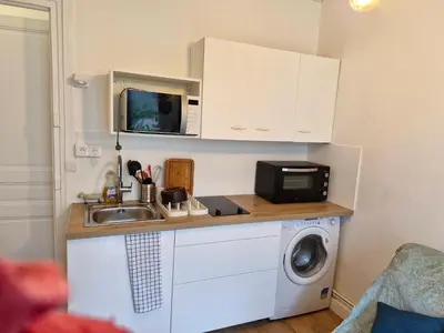 Cuisine ou kitchenette dans l'établissement Bobillot