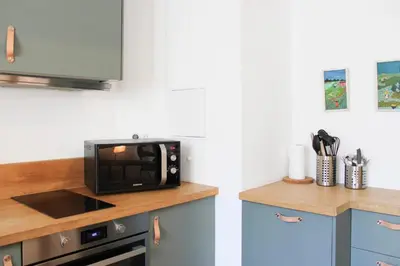 Cuisine ou kitchenette dans l'établissement Duplex cosy au cœur du Marais Paris 3ᵉ