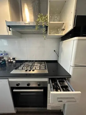 Cuisine ou kitchenette dans l'établissement Lovely Appartement-2rooms-6p sunshine-quiet-subway