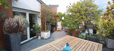 Jardin de l'établissement Stade de France - Magnifique terrasse arborée