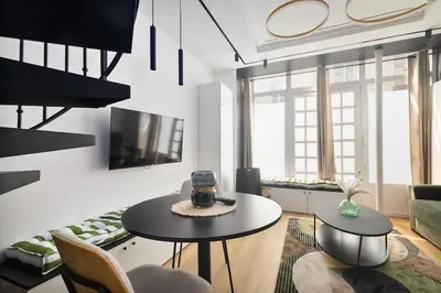 Coin salon dans l'établissement LaSuite Montmartre