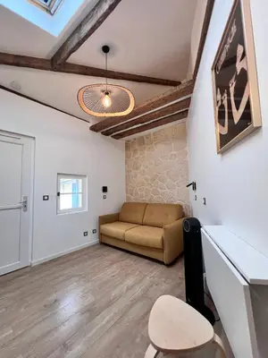 Coin salon dans l'établissement SO LINK studio - Paris 75004 Marais District