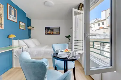 Coin salon dans l'établissement Le Reve Parisien a Montorgueil