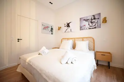 Un ou plusieurs lits dans un hébergement de l'établissement 1 BR Saint Germain Luxembourg Garden