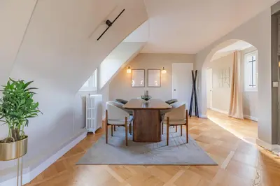 Plan de l'établissement Confort & élégance - Appartement 3BR climatisé