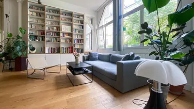 Coin salon dans l'établissement Quiet and bright loft