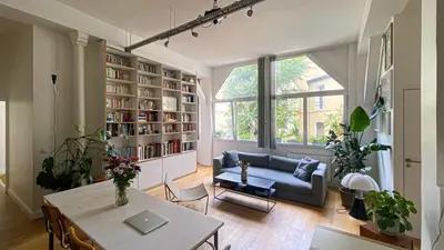 Coin salon dans l'établissement Quiet and bright loft