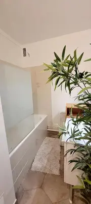 Salle de bains dans l'établissement 2-room apartment with balcony Montparnasse