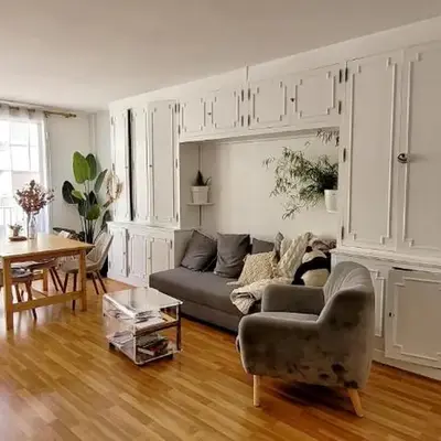 2-room apartment with balcony Montparnasse