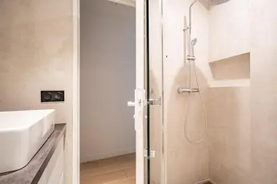 Salle de bains dans l'établissement Cozy apartment, center of Paris