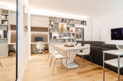 Télévision ou salle de divertissement dans l'établissement Montorgueil Suite