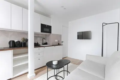 Cuisine ou kitchenette dans l'établissement CIA - Lovely Studio East Paris