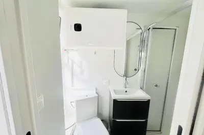 Salle de bains dans l'établissement Appartement Lumineux à Deux Pas de lOpéra Garnier