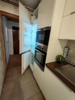 Cuisine ou kitchenette dans l'établissement Élégance, parking gratuit & à 3 min à pied du Metro