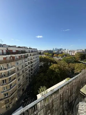 Balcon ou terrasse dans l'établissement Sur les toits de Paris