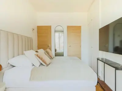 Un ou plusieurs lits dans un hébergement de l'établissement Charming flat -1BR-4P- Paris 17e