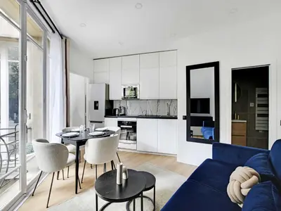 Cuisine ou kitchenette dans l'établissement Magnificent 2BD 6P apartment - Eiffel Tower