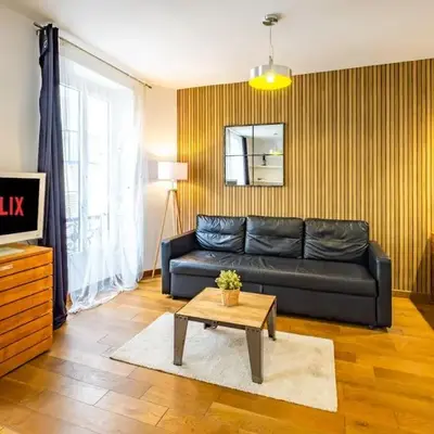 Bright apartment at Les Invalides - 4 Guests